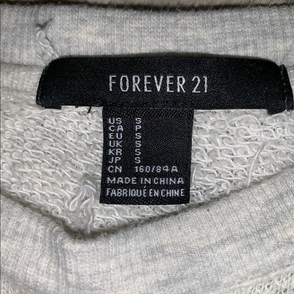 Sweater - Picture 3 of 3